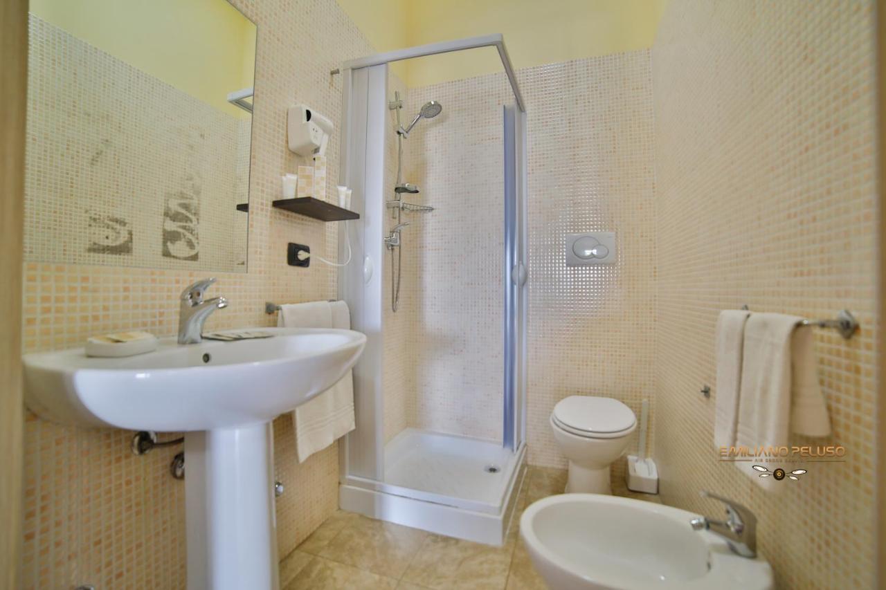 B&B La Casa Di Attilio Porto Cesareo Luaran gambar